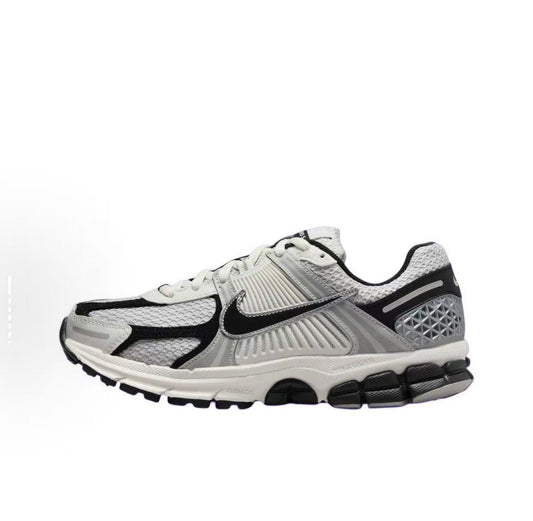 Nike Zoom Vomero5 Photon Dust Black(Women's)
